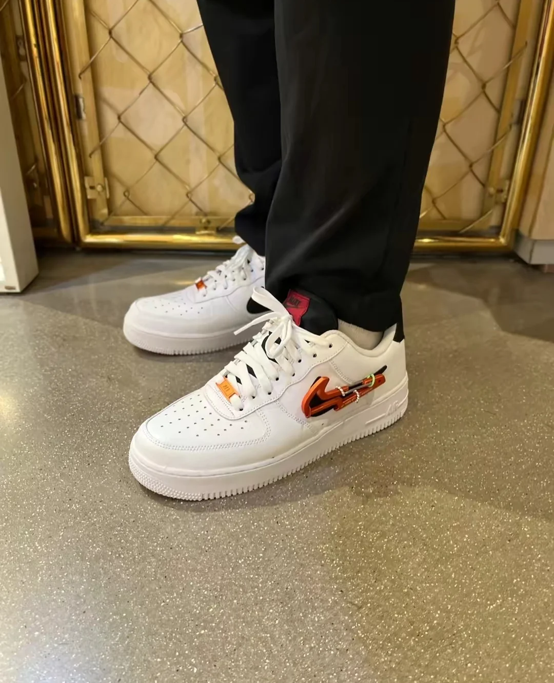 Nike Air Force 1 '07 Premium 'Carabiner - White Habanero Red' DH7579-100 US 7½