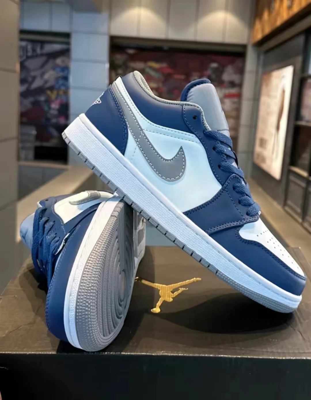 Купити Оригінал Nike Air Jordan 1 Low 