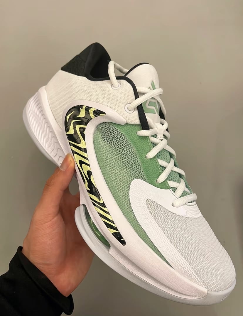Nike Zoom Freak 4 - DJ6148-100